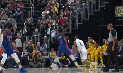 步行者队约瑟夫妙传连线埃文斯三分穿网