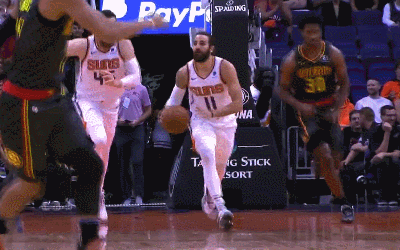 卢比奥标志长传乌布雷打成欧洲步上篮