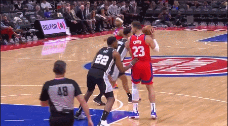 格里芬妙传布朗篮下轻易取分