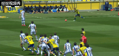 拉斯帕尔马斯头球高出球门