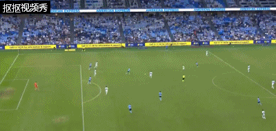 罗杰森禁区内补射帮球队扳回一城，悉尼FC2-1奥克兰FC