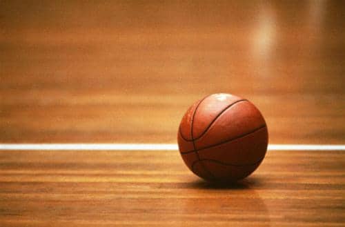 公然谈论队友？富保罗：我会用里夫斯交易灰熊3J，这对湖人和里夫斯都好