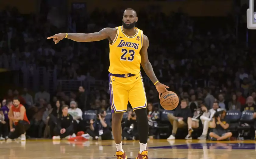 湖人vs快船首发阵容有哪些球员