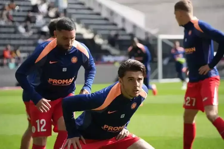 法甲冠军次数最多的球队是谁