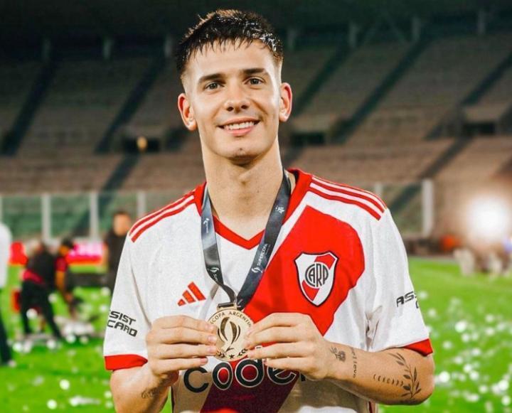 佛朗哥·马斯坦托诺