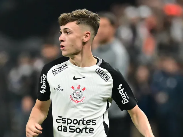 2025 年 6 月，科林蒂安中场布雷诺・比东