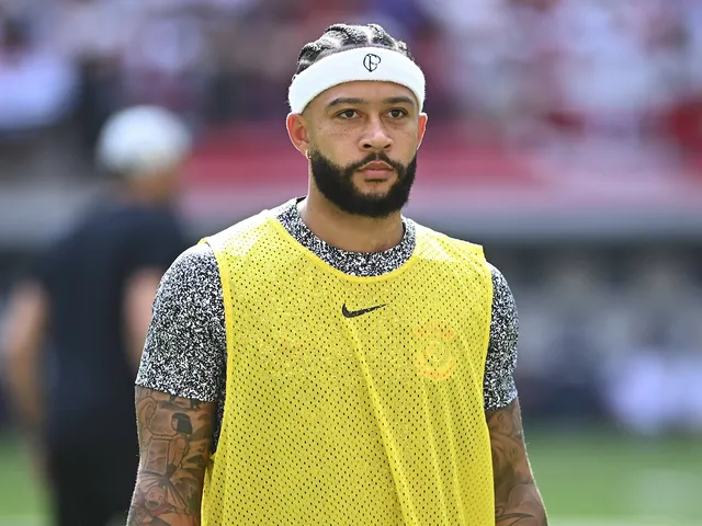 2024 年 9 月 29 日，科林蒂安前锋孟菲斯・德佩