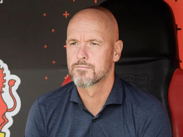 滕哈格被勒沃库森解雇，仅执教两场德甲