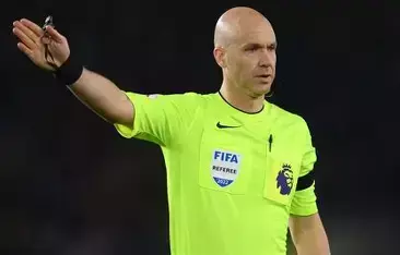 安东尼泰勒执法曼市德比