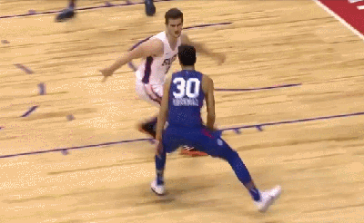 科尔克马兹灵巧控球失衡命中