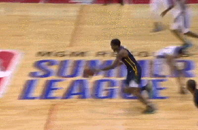 肯德里克雷穿针引线,基德牵线搭桥双手劈扣