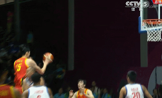 丁彦雨航在亚运会小组赛第二战迎来反弹