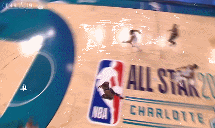 乔治打板空接助飞字母哥双手重扣