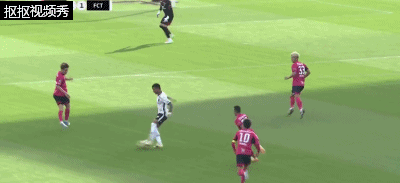 FC东京瑞安兜射高出球门