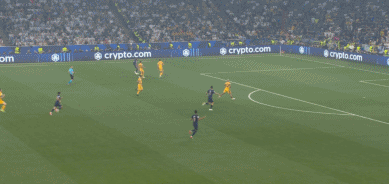 第63分钟，杜埃梅开二度，巴黎3-0国米