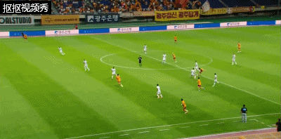 阿萨尼再度内切兜射远角破门但越位在先进球无效