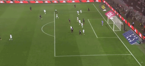 肖反越位头球破门，马赛4-1尼斯