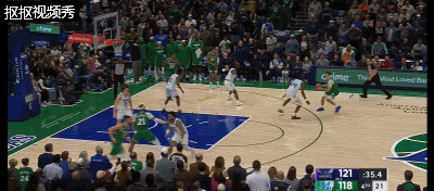 弗拉格持球投进绝平三分