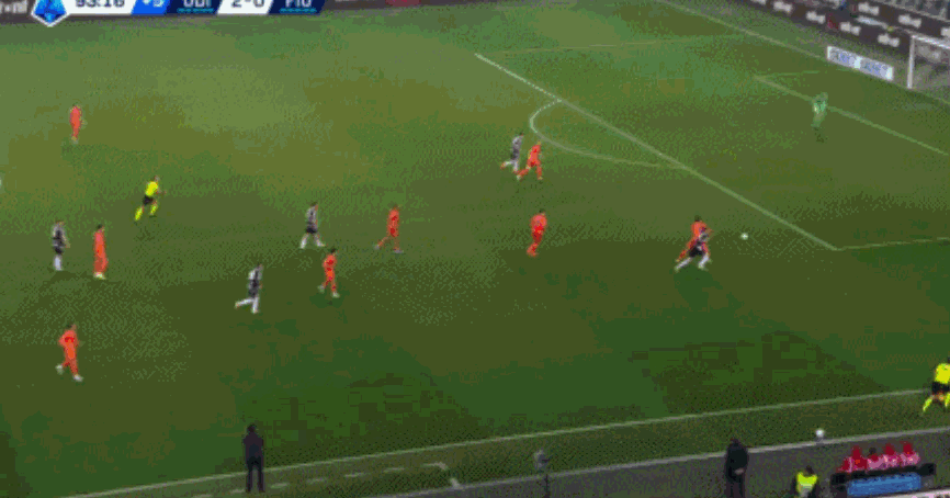 布克萨兜射远角破门，乌迪内斯3-0佛罗伦萨