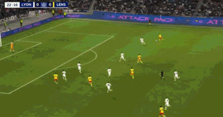 托万补射得手，里昂0-1朗斯