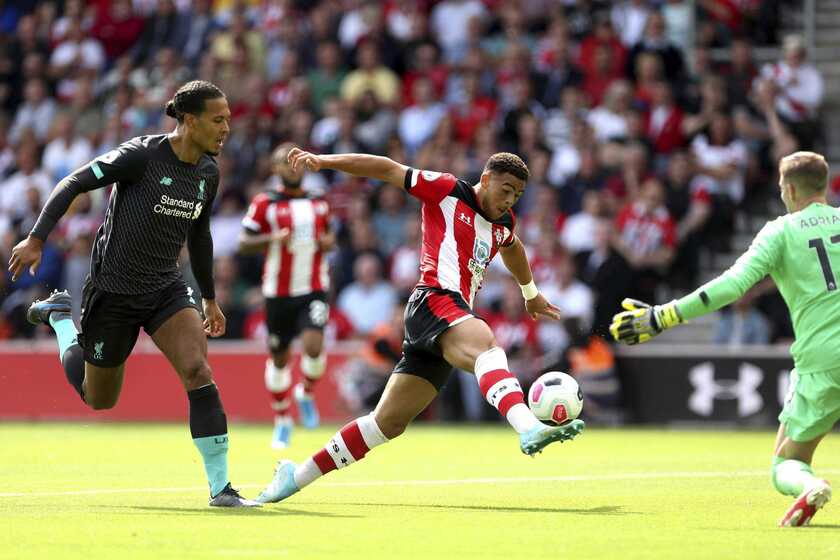 获得荷甲冠军最多的球队是谁