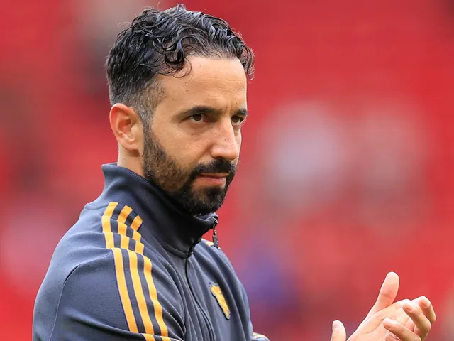 曼联主教练鲁本・阿莫林