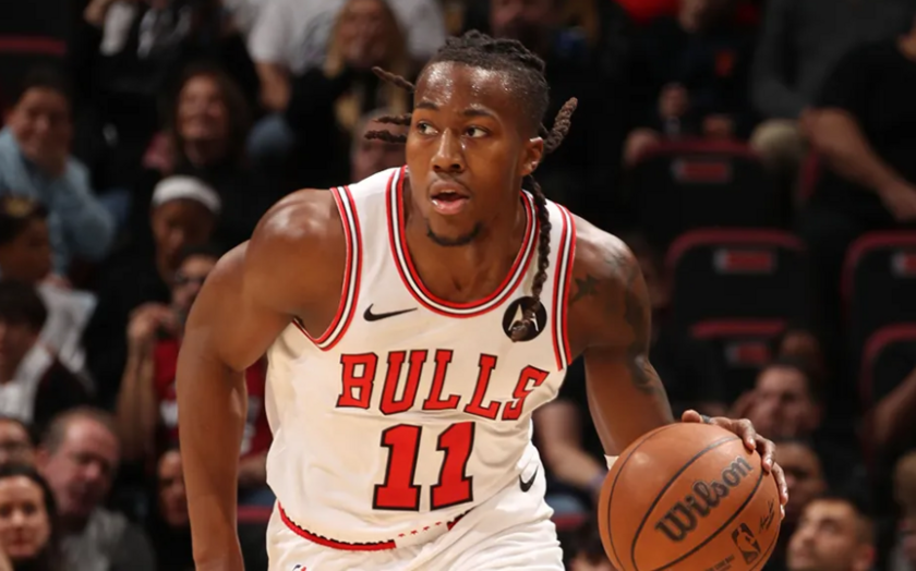 多苏穆此役砍下29分8篮板9助攻