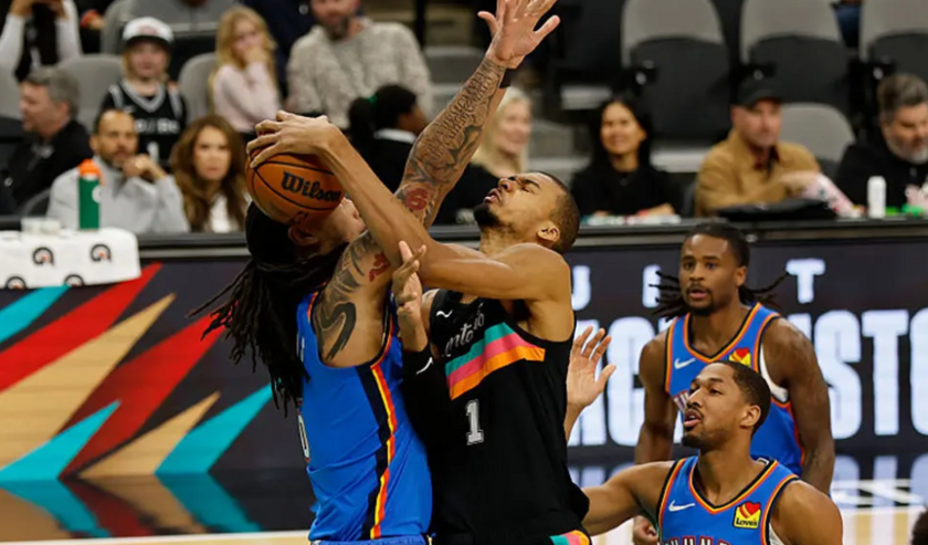 文班亚马此役砍下22分14篮板2盖帽